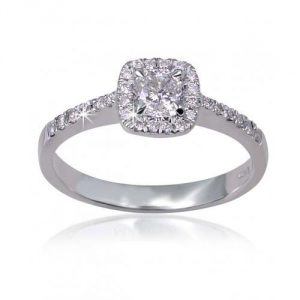 halo setting diamond ring