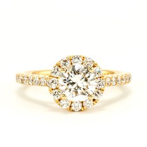 solitaire hallo diamond ring