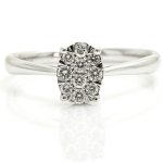 Oval Engagement Ring