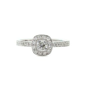 diamond engagement ring