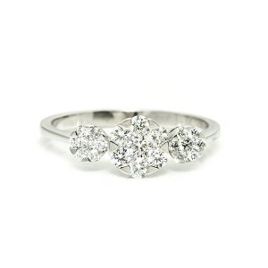 gift diamond ring