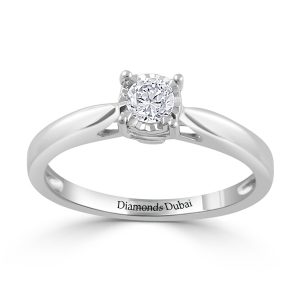 RONUD CUT ENGAGEMENT RING